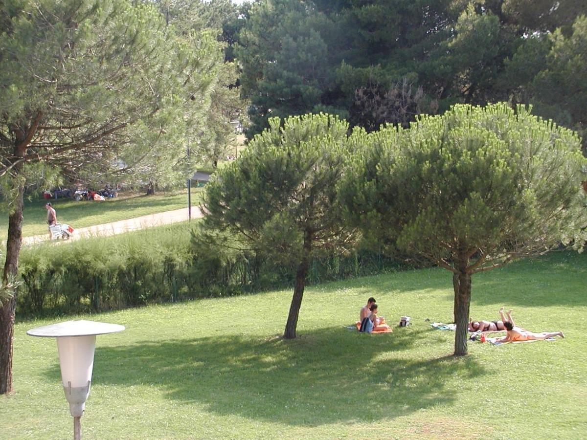 Condominio Landora Bibione Exterior photo